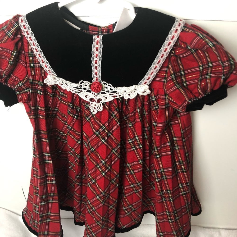 Rose Cottage Holiday Dress 2T